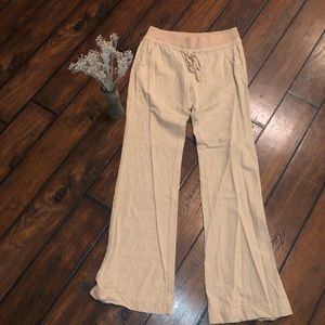 Khaki linen pants